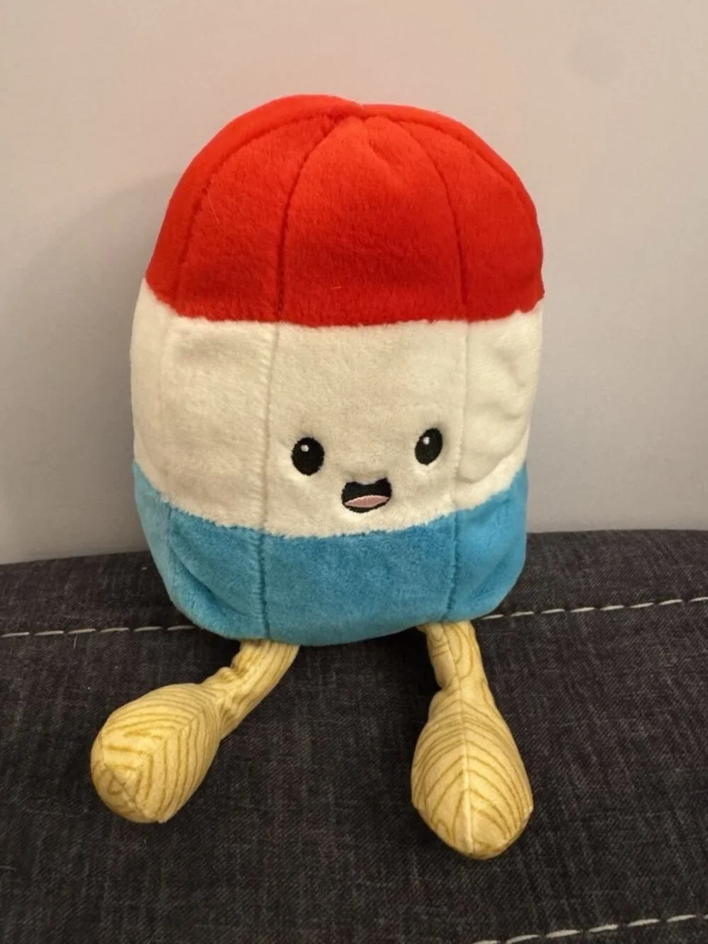 Gigglescape Giggle Scape Rocket Pop Summer Plush Red White Blue C29